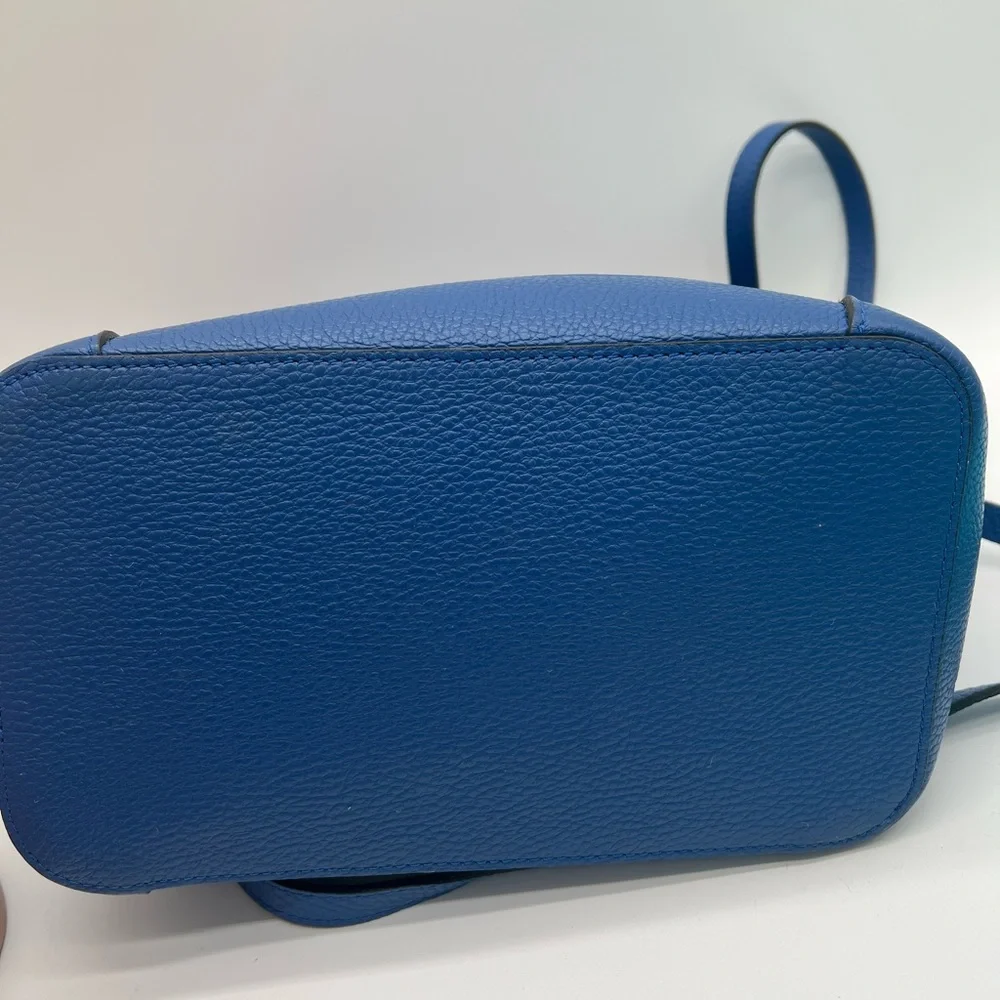 🔴🆑Authentic VALENTINO Blue / Navy Leather Tote Bag / Crossbody 🆑🔴 - Picture 8 of 10